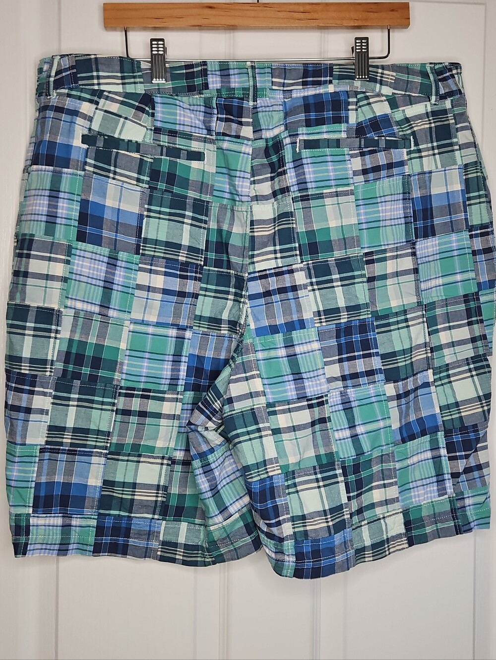 NWT L.L. Bean women’s Patchwork Plaid Shorts in Blue and Green - Picture 5 of 11
